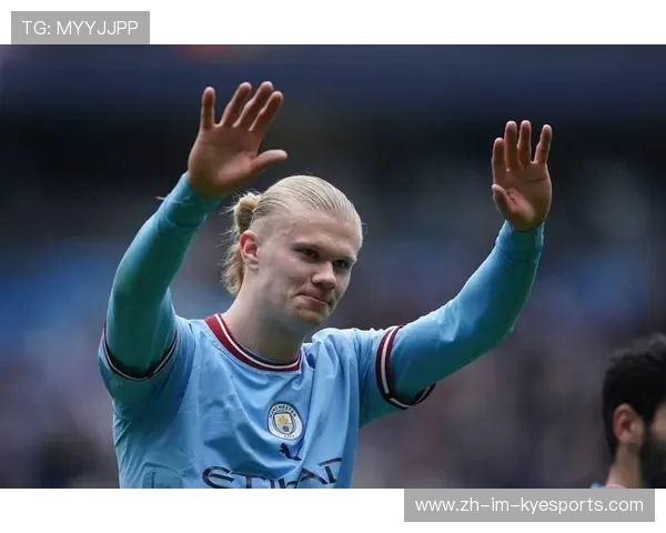 哈兰德再破纪录，欧冠帽子戏法率队晋级，哈兰德欧冠进球集锦