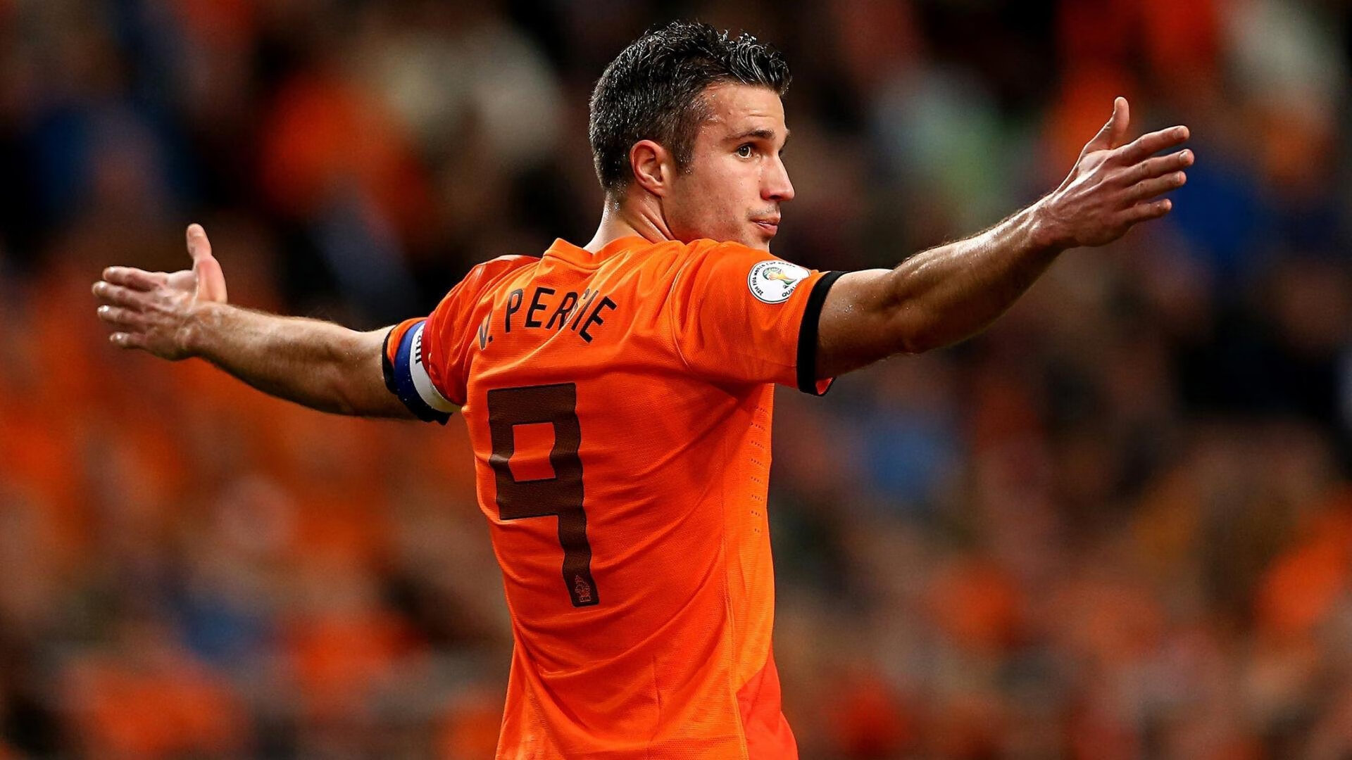 2平8负!英超主帅下课,或成国足主帅新目标,曾带领海港夺冠,英超主教练名单